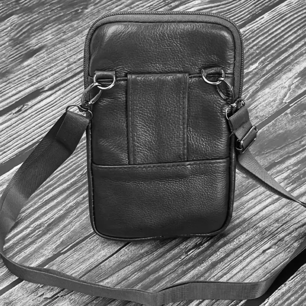 Men’s Leather Phone Bag Black